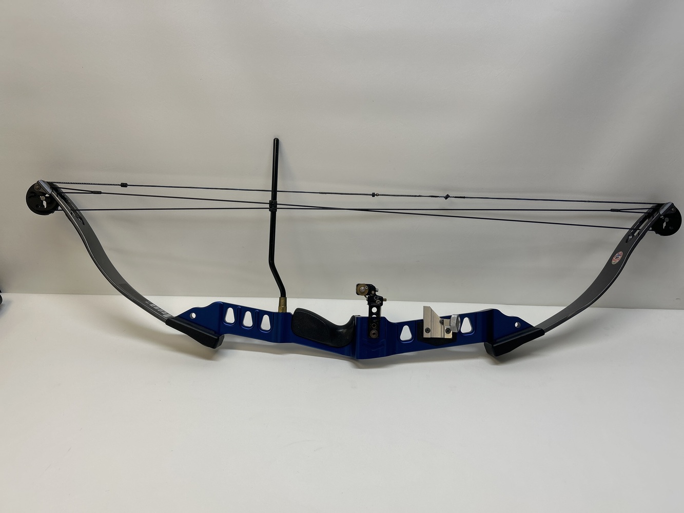 Compound Bow J&S Pawn and Gun